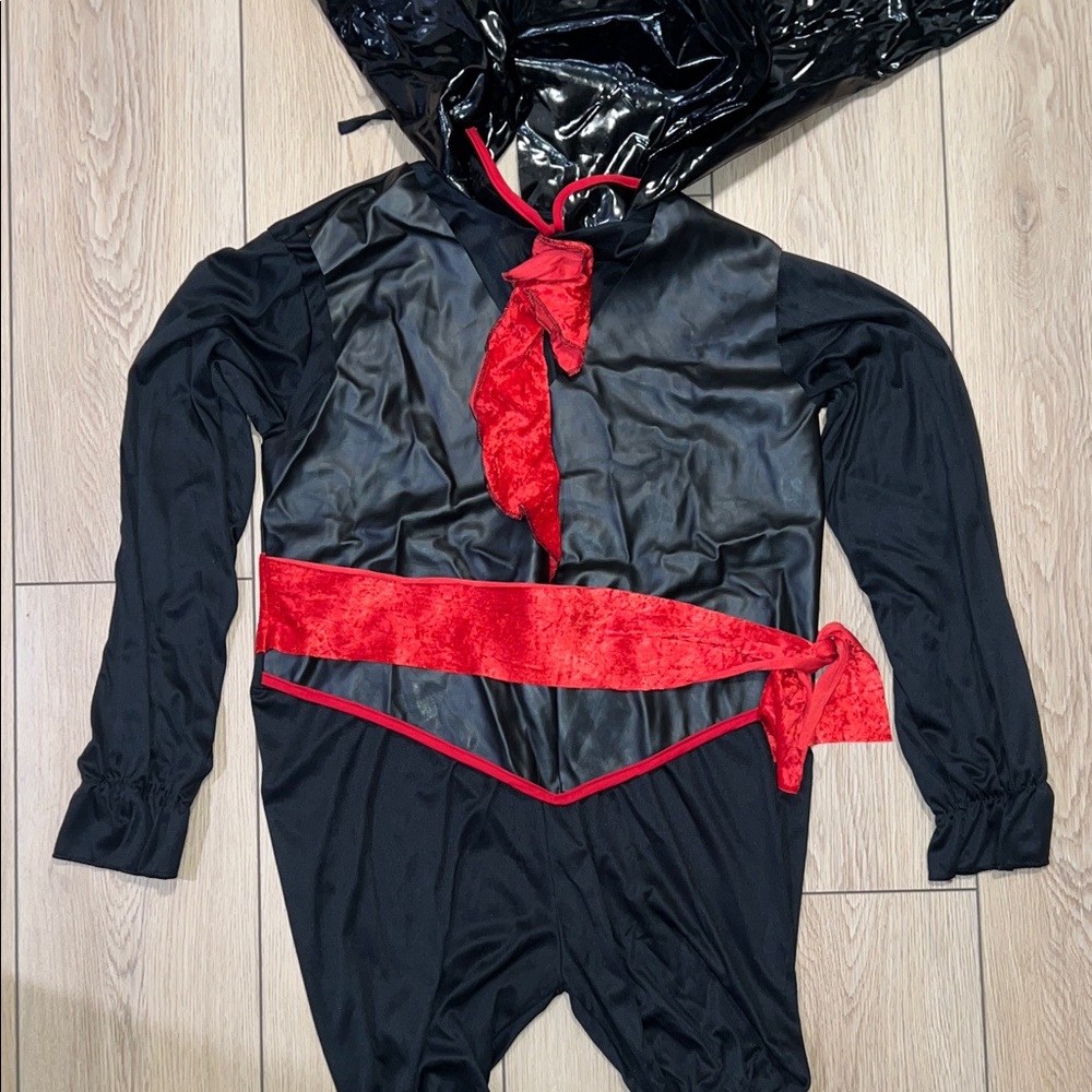 EUC - Rubie's El Bandido Deluxe Adult Costume - Black and Red - Picture 8 of 16